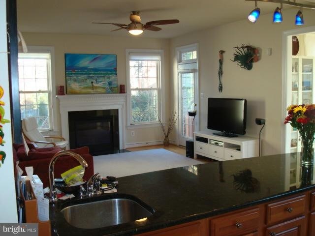 Building Photo - 2341 Brittany Parc Dr