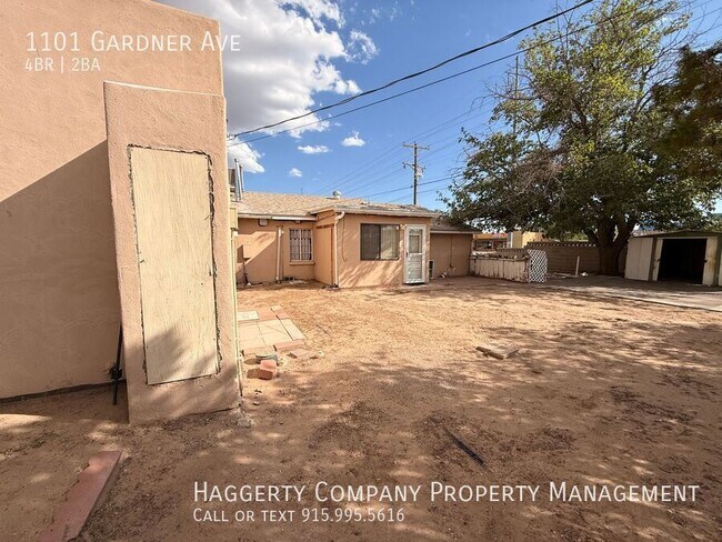 Building Photo - 1101 Gardner Ave