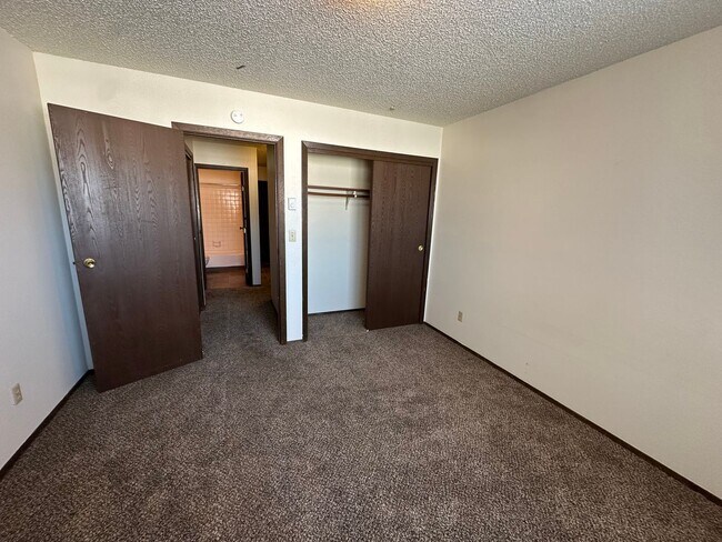 Building Photo - Copper Point Apartments