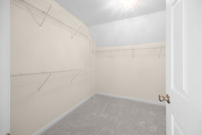 Building Photo - 11623 Fox Hill Dr