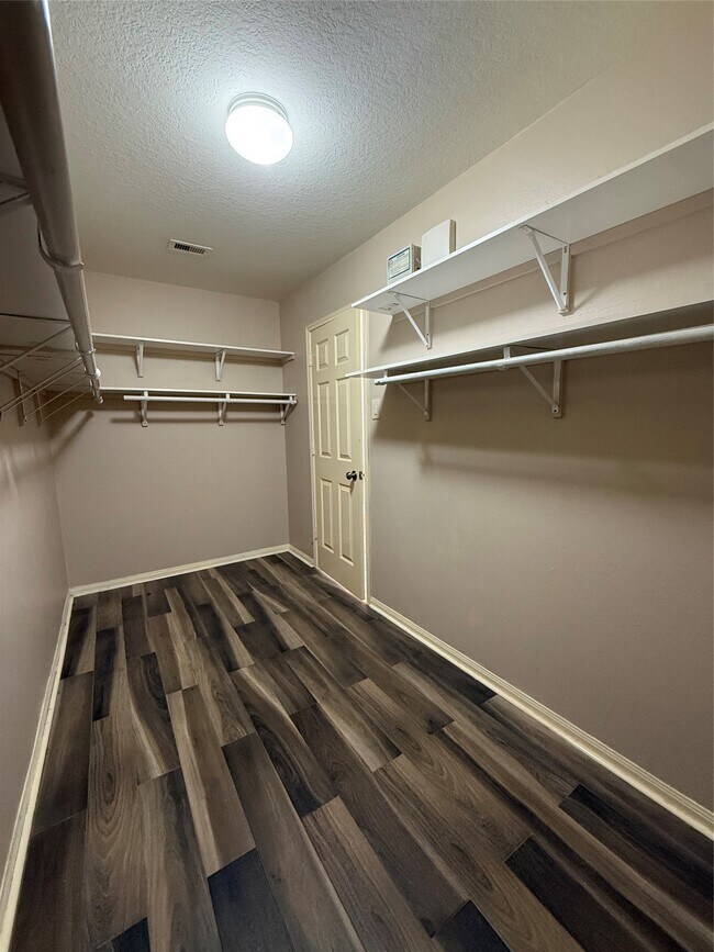 Building Photo - 22734 Northgate Ridge Dr