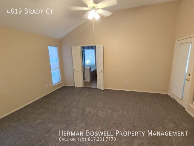 Building Photo - 4819 Brady Ct