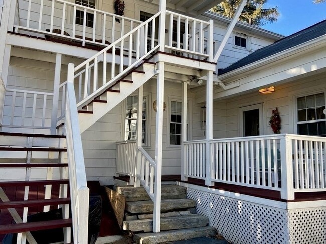 Building Photo - 58 S East St