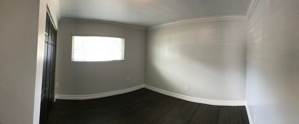 Building Photo - 695 Chula Vista St