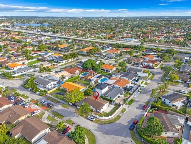 Building Photo - 10364 SW 6th St