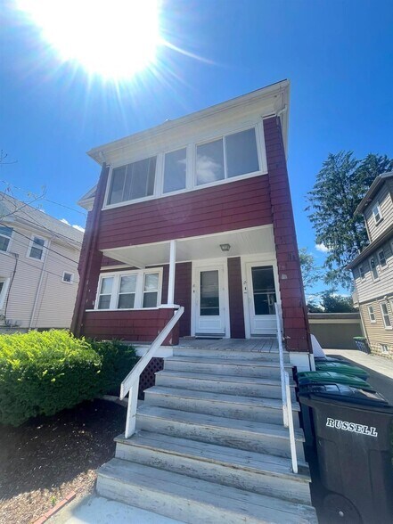 Building Photo - 17 Irvington Rd