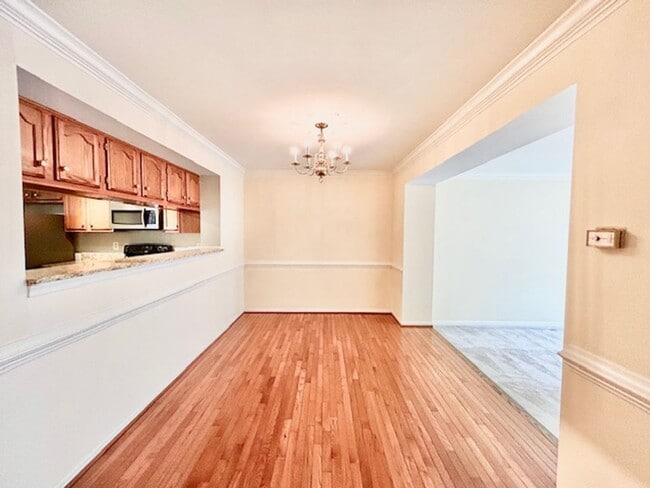 Building Photo - 7503 Westmore Dr