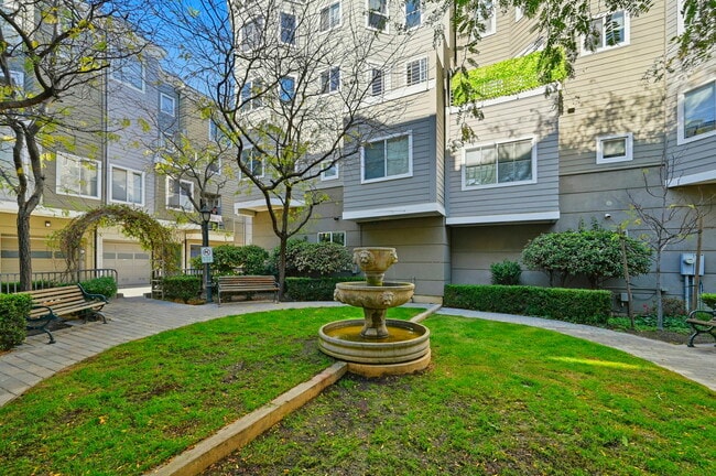 Building Photo - 14 Jennifer Pl