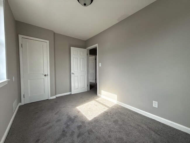 Building Photo - Two Bedroom House In Baltimore City