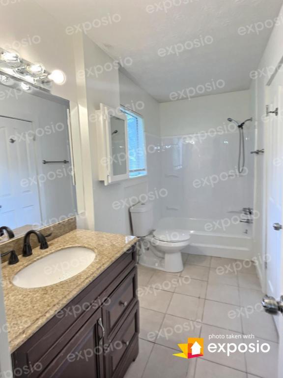 Building Photo - 7363 Ovis Ct