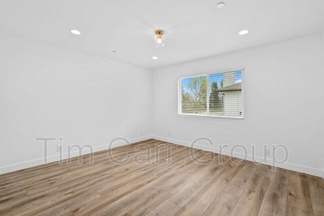 Building Photo - 1065 Dover Dr