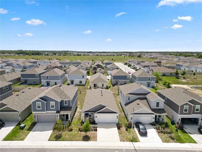 Building Photo - 1740 White Water Ct
