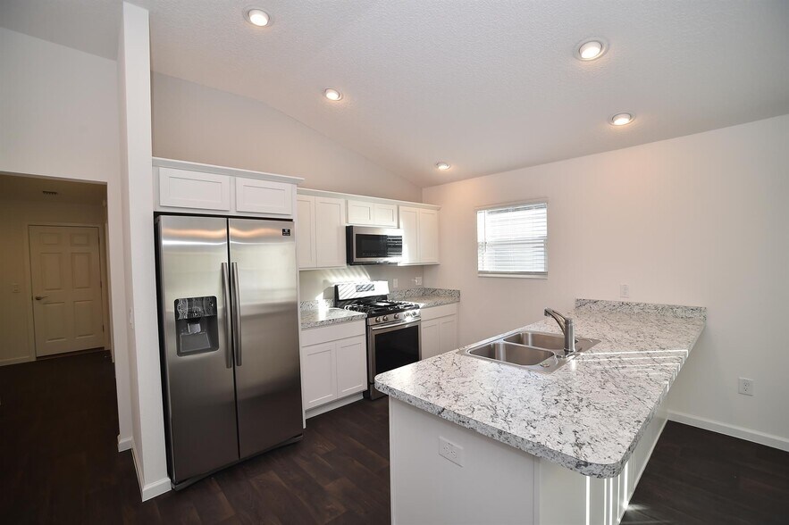 Building Photo - 2012 Cerny Ct