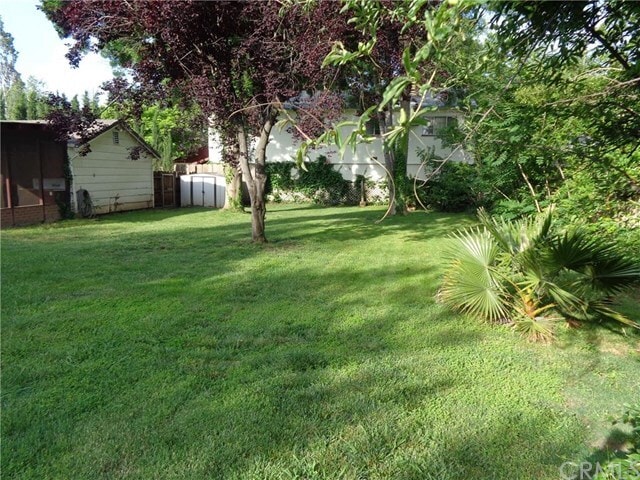 Building Photo - 464 E 6th Ave