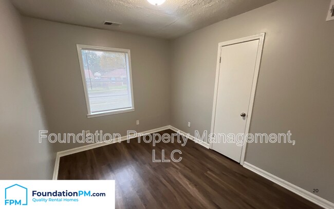 Building Photo - 4839 Applestone St