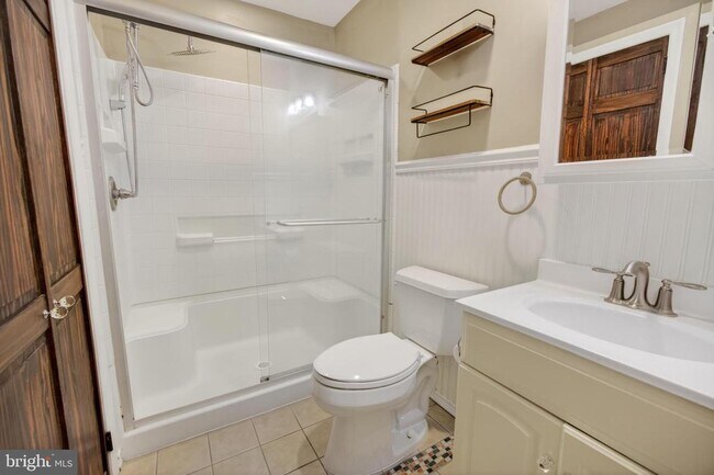 Building Photo - 31 Brookside Ct