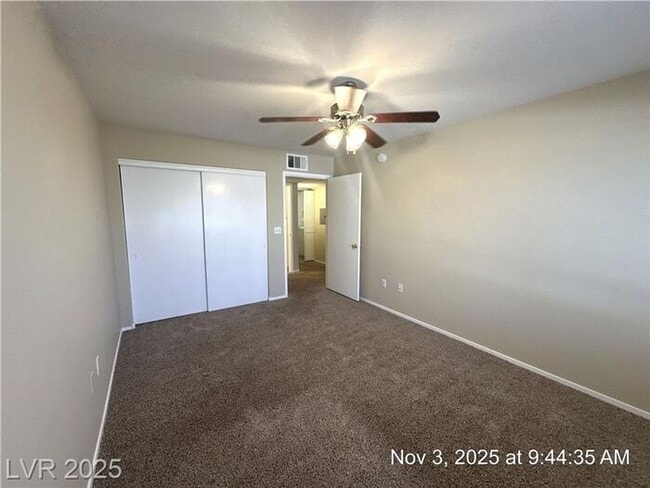 Building Photo - BRIGHT 2ND FLOOR UNIT IN SOUTHEAST GATED C...