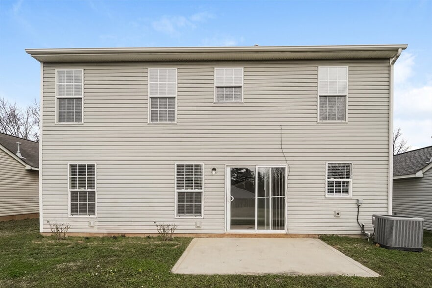 Building Photo - 3011 Mallard Forest Dr