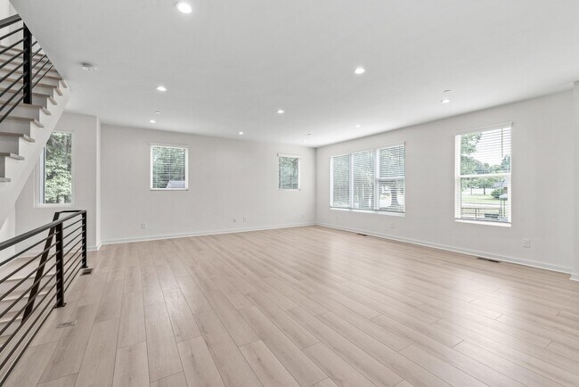 Building Photo - 1408 Anderson St