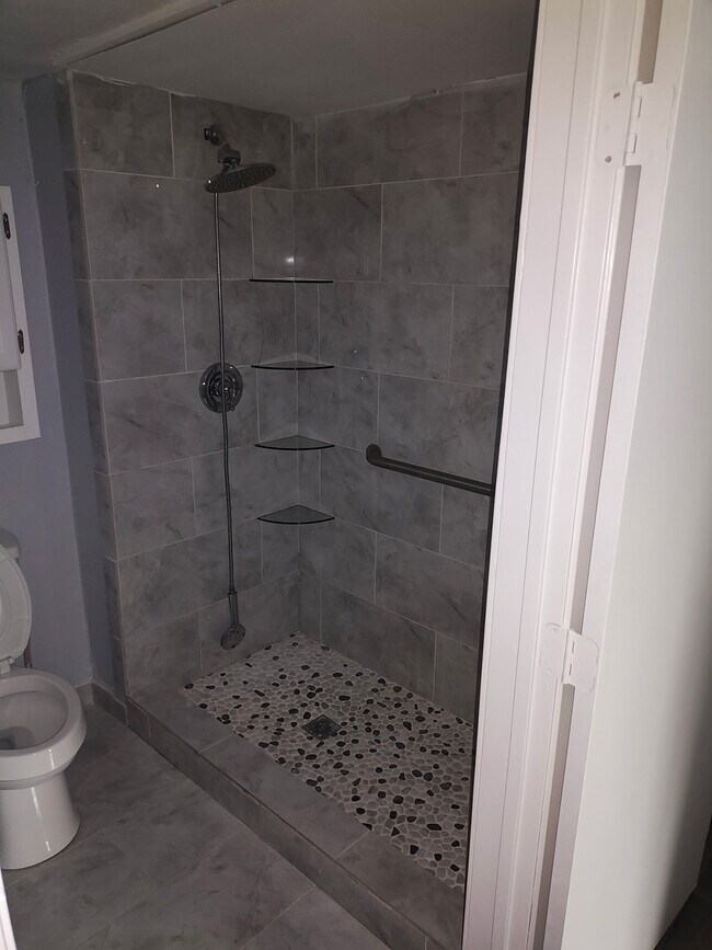 Building Photo - 5705 Harvest Hill Rd