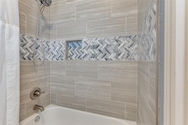 Building Photo - 2913 Bellerive Dr