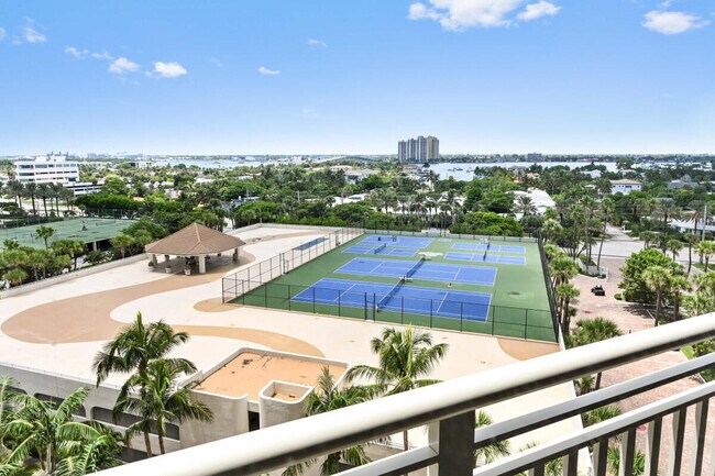 Building Photo - 3000 N Ocean Dr