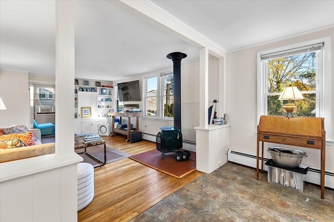 Building Photo - 35 Faulkner Dr