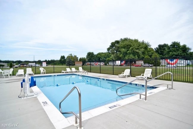 Building Photo - 140 Echo Trl