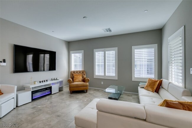 Building Photo - 545 Teovani St