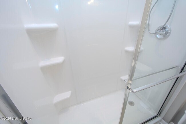 Building Photo - 17801 Bridle Run Dr