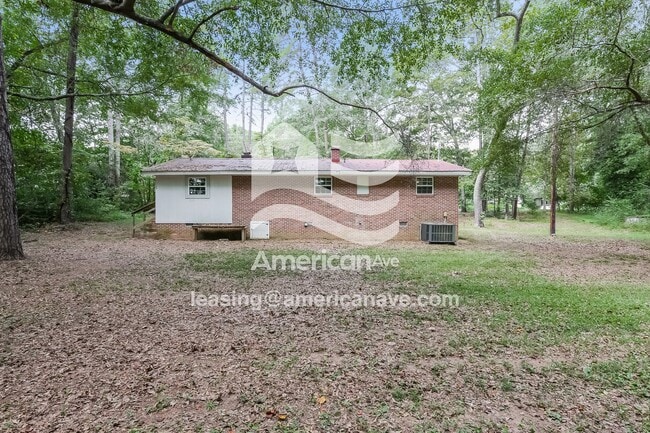 Building Photo - 2305 Standing Springs Rd