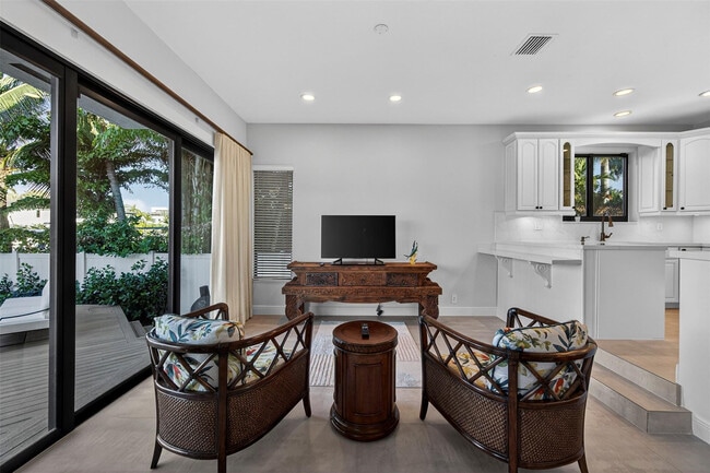 Building Photo - 1505 SE 11th St