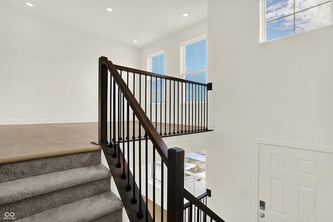 Building Photo - 4927 Gilet Dr