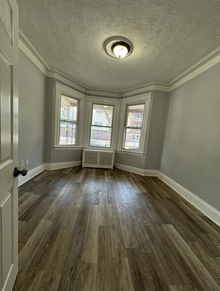 Unit 1 - 130 Wade St