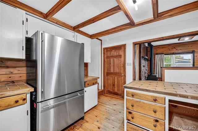 Building Photo - 5519 S Greenwood St