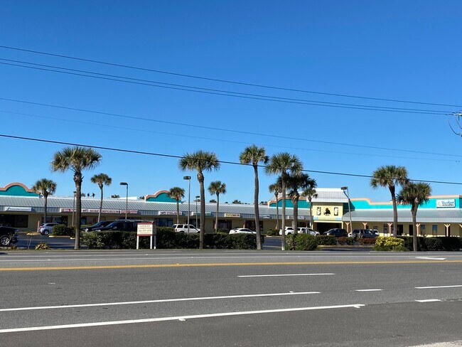 Building Photo - 190 Paradise Blvd