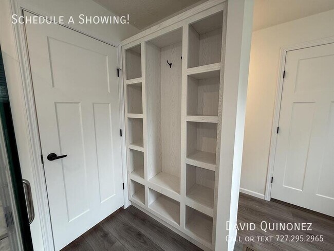 Building Photo - 6271 Roosevelt-
