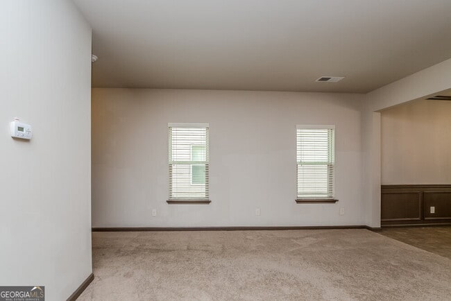 Building Photo - 611 Sweet Ashley Way