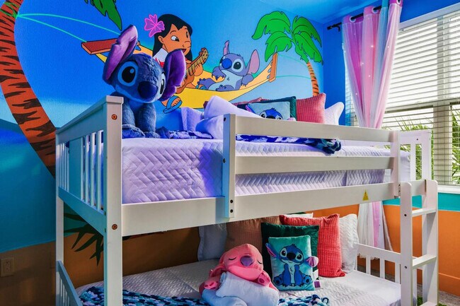 Building Photo - 17407 Hidden Forest Dr