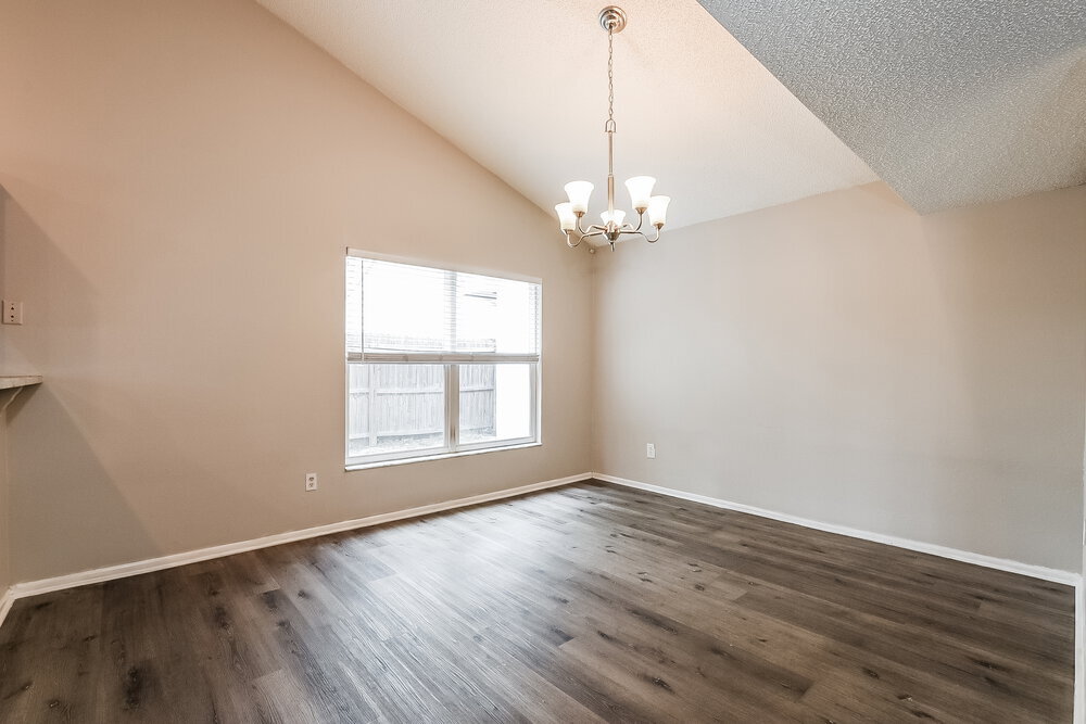 Building Photo - 1029 Beckstrom Dr