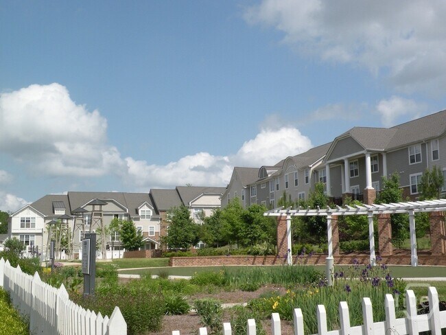 Building Photo - 1035 Barnett Shoals Rd