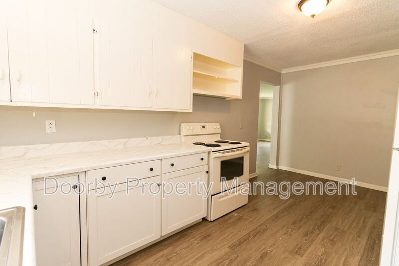 Building Photo - 1740 Ocoee St
