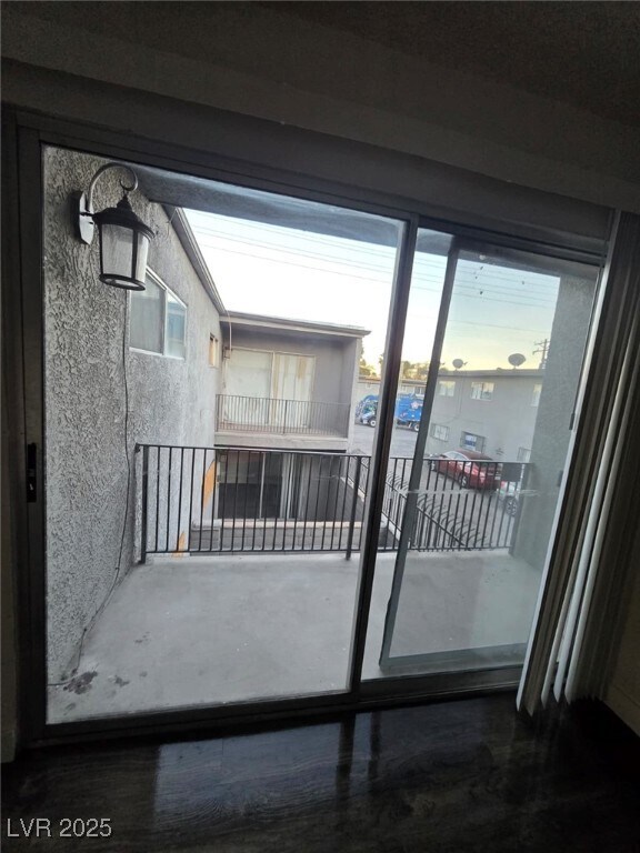 Building Photo - 2616 Lynnwood St