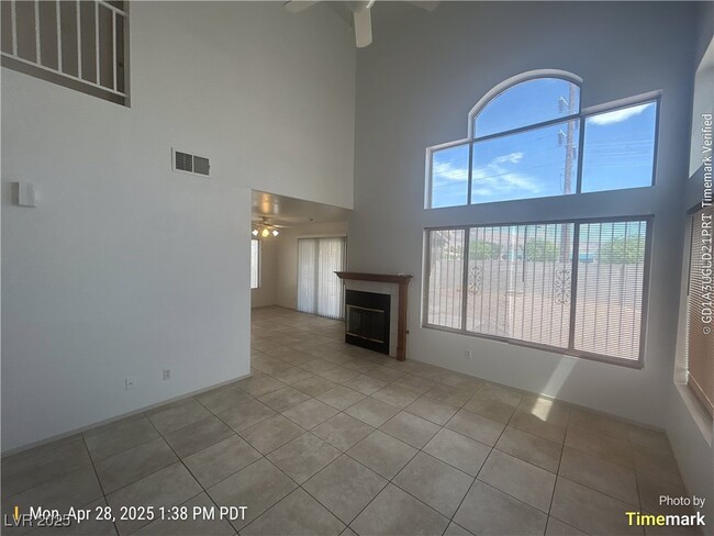 Building Photo - 2032 Crowley Way