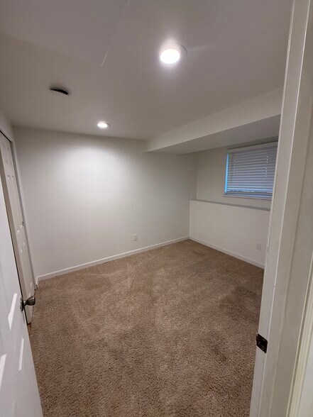 Building Photo - 6871 Xavier Cir