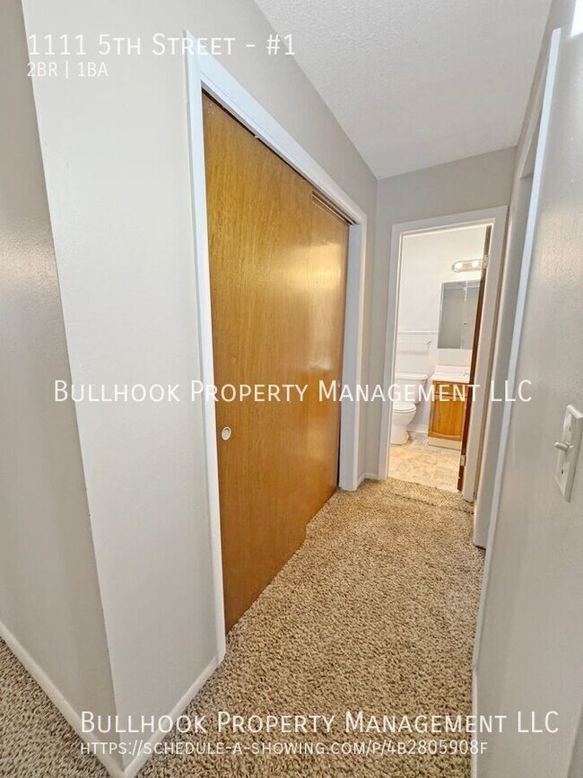 Building Photo - 1111 5th St