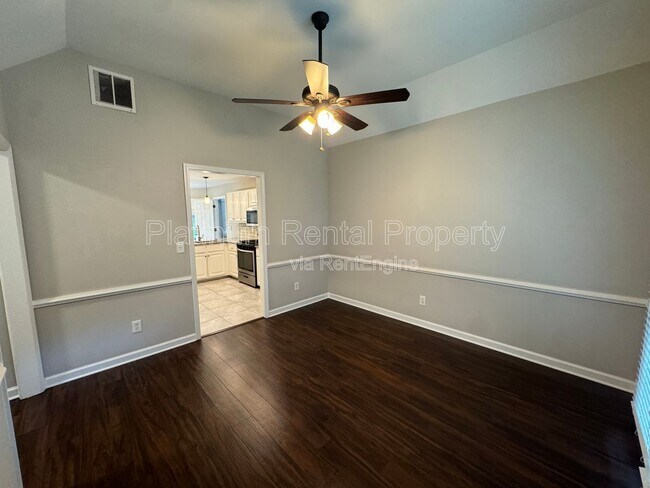 Building Photo - 3250 Hopewell Chase Dr