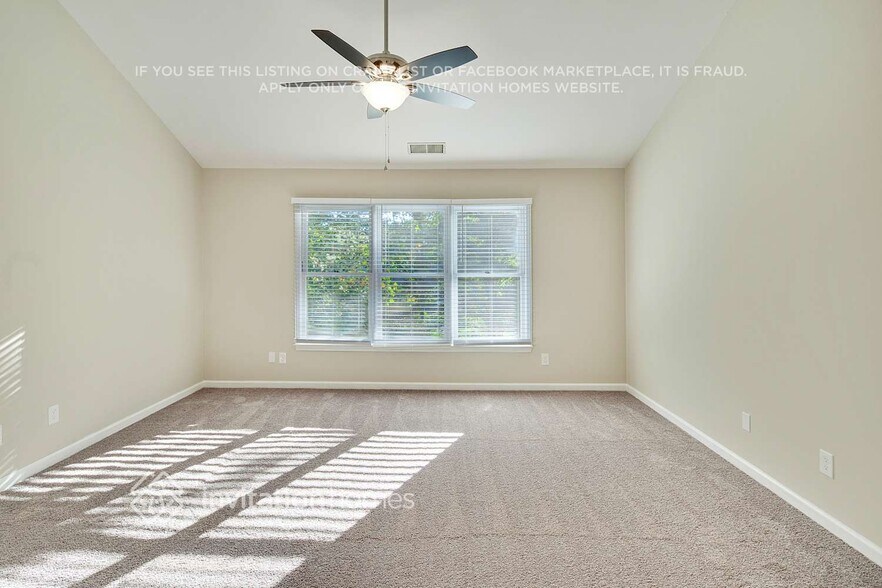 Building Photo - 8807 Doe Path Ln