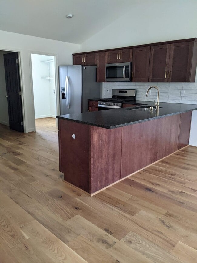 Building Photo - 162 Morgan Pl