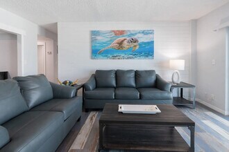 Building Photo - 205 Jimmy Buffett Mem Hwy